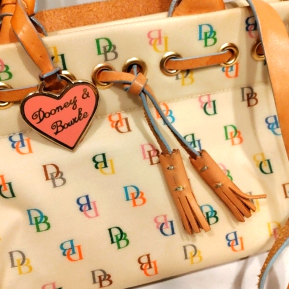 DOONEY & BOURKE 💝 Vintage Collectible "It" DB Logo Satchel • Never Used